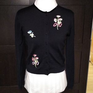 - - - - This vintage cardigan sweater grandmacore core knit embroidered de…